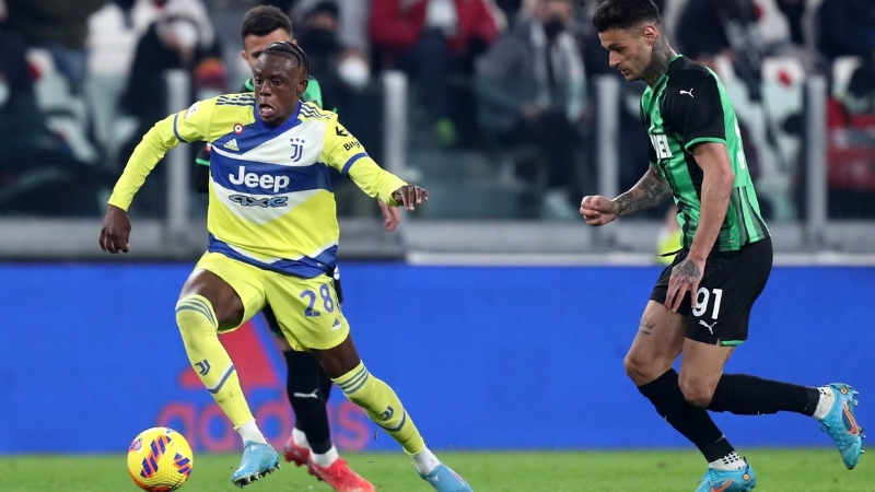 Juventus được đánh giá cao hơn hẳn dù phải đá trên sân khách 